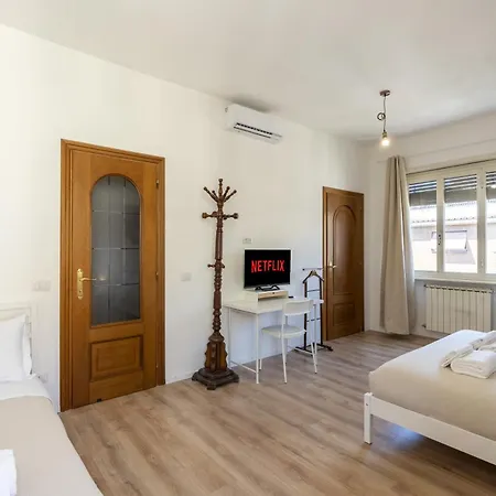 - Pigneto Πανσιόν 4*