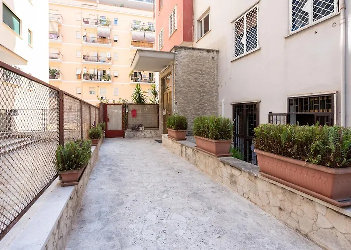 Konukevi - Pigneto Roma