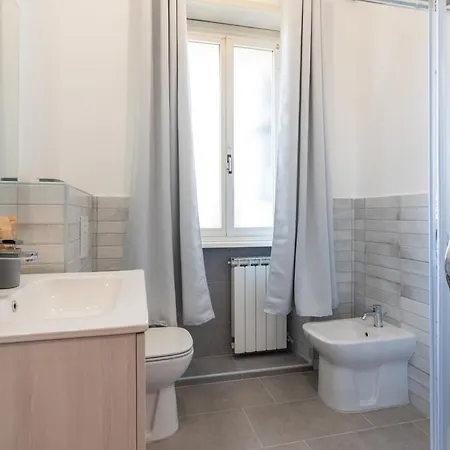 - Pigneto بيت ضيافة روما