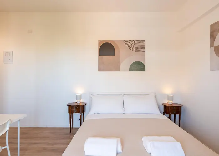 - Pigneto بيت ضيافة 4*