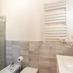 - Pigneto 4* Rom